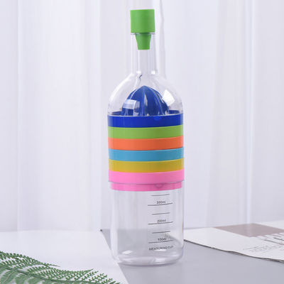 Πολυσύνθετα 8 στα φλυτζάνια 1 κουζινών εργαλείων συνόλου χυμού μπουκαλιών φρούτων και λαχανικών ξυστών